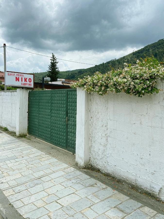 Guesthouse Niko Berati Exterior foto